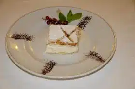 Hotel Sheraton en Santa Maria El Paular, valle del Lozoya, sierra de Guadarrama, Rascafría, Madrid, vida litúrgica, trabajo manual e intelectual, patio del Ave María, habitaciones, chef Antonio Gistau, gastronomía, Restaurante DOM LOPE, carta de temporada, croquetas de boletus, huevos de corral estrellados, morcilla, ensaladas de ventresca de bonito, canónigos con queso de cabra, chuletón de buey a la piedra, chuletillas de lechal, Mesón Trastamara, horno tradicional de leña, suites, escapada rural, escapadas, turismo, viajes, maridaje, maridaje gourmet y más, maridaje gourmet