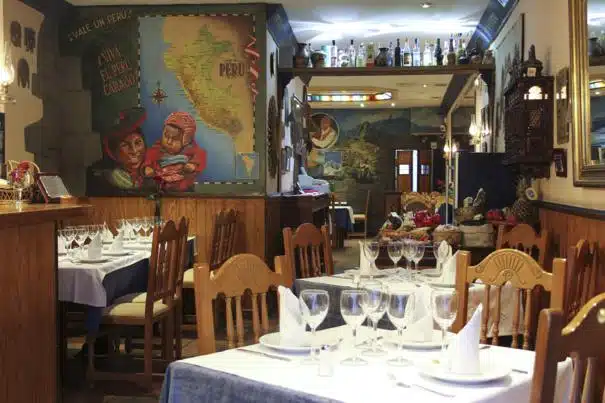 Salón Restaurante Inti de Oro, Chef Gonzalo Amorós, Madrid, gastronomía criolla, comida tradicional, gastronomía peruana, Perú, El Inca, León Carrillo, El Ceviche, Los tiraditos, papas rellenas, ají de gallina, lomo saltado, platos Chifas, maridaje, maridaje gourmet, maridaje gourmet y más, salir por Madrid, comer en Madrid