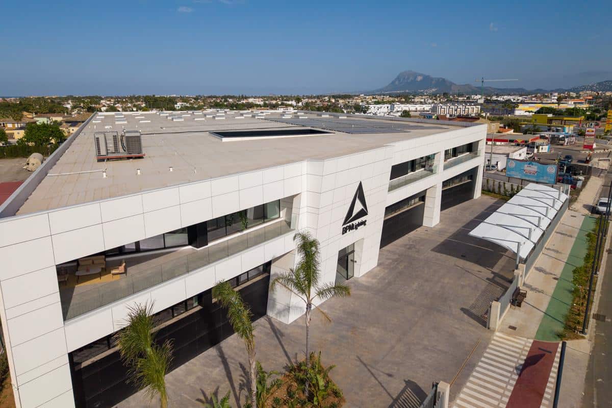 BPM Lighting inaugura en El Verger su nueva sede